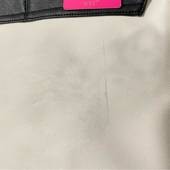 NWT EXPRESSIONS NYC Vegan Leather Large Convertible Shoulder Bag - Picture 12 of 12